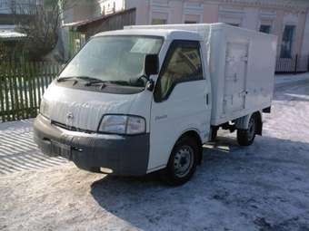2002 Nissan Vanette Photos