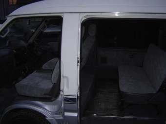 2002 Nissan Vanette Pics