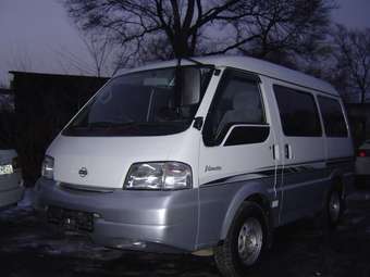 2002 Nissan Vanette Photos