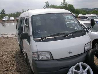 2002 Nissan Vanette Photos