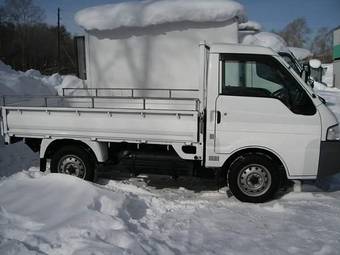 2002 Nissan Vanette Images