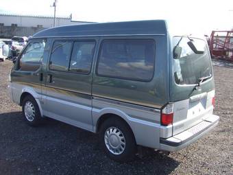 2002 Nissan Vanette Photos