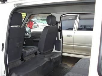 2002 Nissan Vanette Pictures