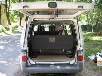 2002 Nissan Vanette Photos