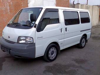 2002 Nissan Vanette Photos