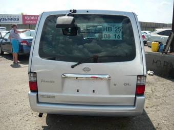 2002 Nissan Vanette Photos