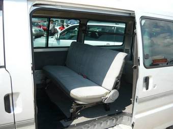 2002 Nissan Vanette Photos