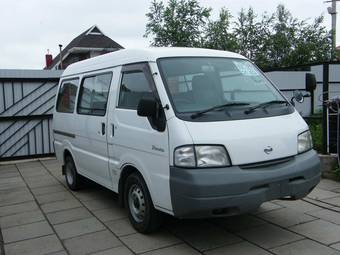 2002 Nissan Vanette Photos