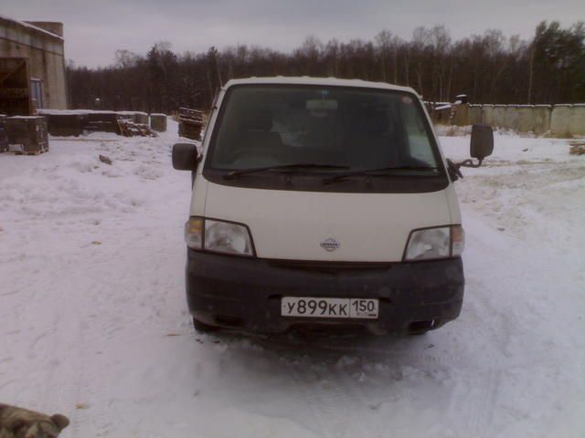 2003 Nissan Vanette