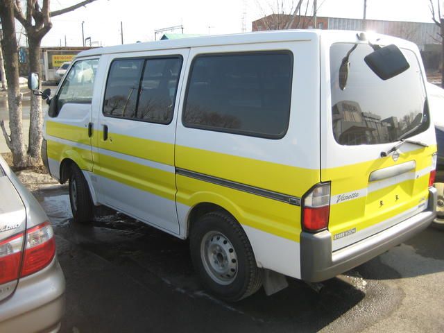 2003 Nissan Vanette