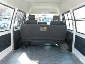 2003 Nissan Vanette Pictures