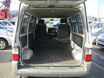 2003 Nissan Vanette Pics