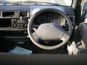 2003 Nissan Vanette Photos