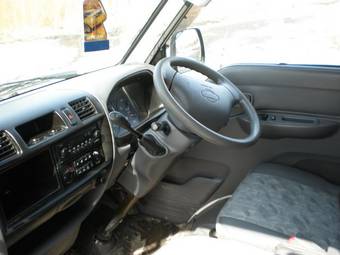 2003 Nissan Vanette Photos