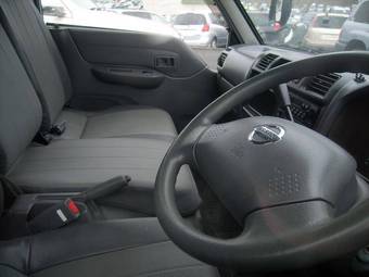 2003 Nissan Vanette Photos