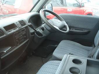 2003 Nissan Vanette Photos