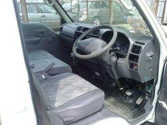 2003 Nissan Vanette Photos