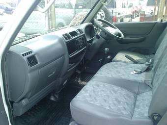2003 Nissan Vanette Pictures