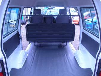 2003 Nissan Vanette Photos