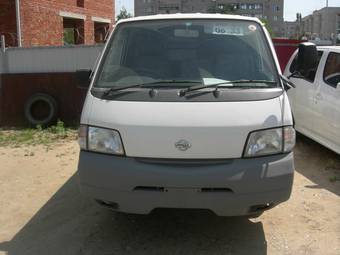 2003 Nissan Vanette Photos