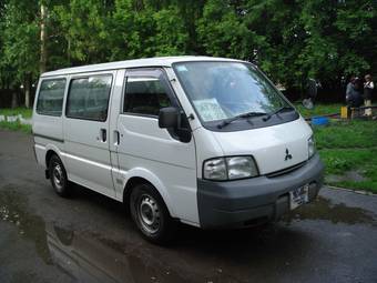 2003 Nissan Vanette Pictures