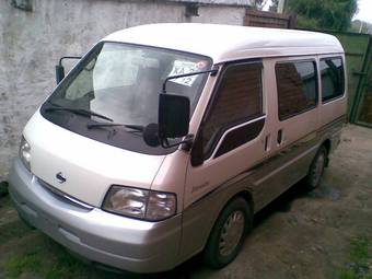 2003 Nissan Vanette Photos