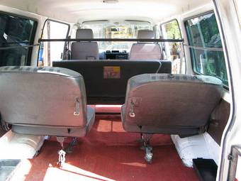 2003 Nissan Vanette Photos