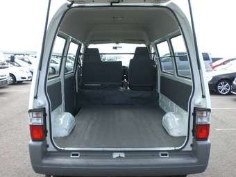 2004 Nissan Vanette Photos