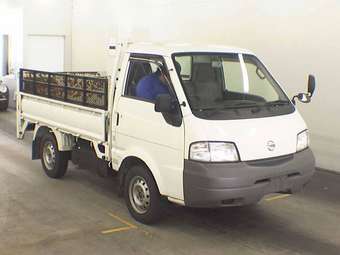 2004 Nissan Vanette Images