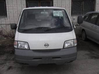 2004 Nissan Vanette Pictures