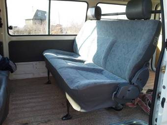 2004 Nissan Vanette Photos