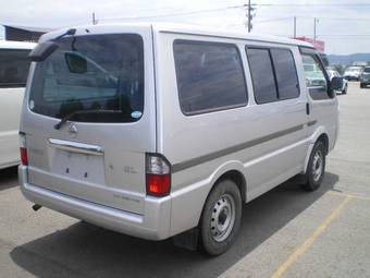 2004 Nissan Vanette Photos