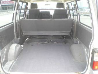 2004 Nissan Vanette Pictures