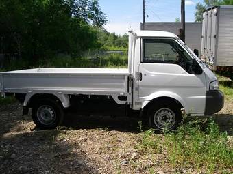 2005 Nissan Vanette Photos