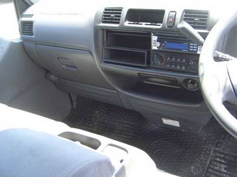 2006 Nissan Vanette Images