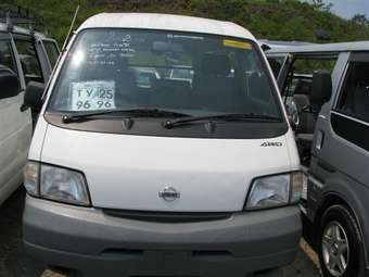 2002 Nissan Vanette Van Photos