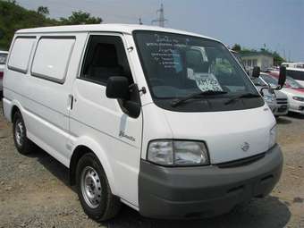 2002 Nissan Vanette Van Photos