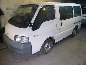 2002 Nissan Vanette Van Photos