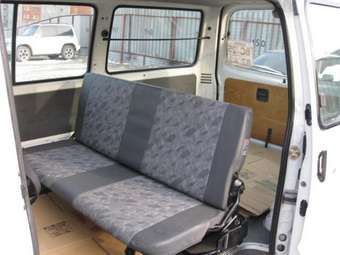 2003 Nissan Vanette Van Pictures