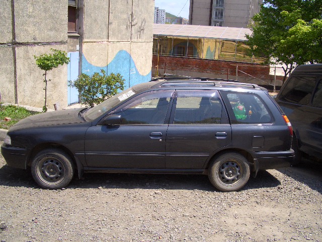 1996 Nissan Wingroad