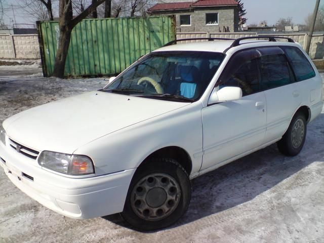 1996 Nissan Wingroad