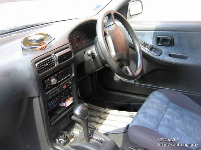 1997 Nissan Wingroad