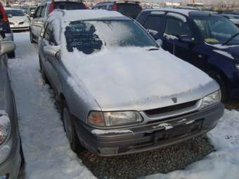 Nissan wingroad 1997