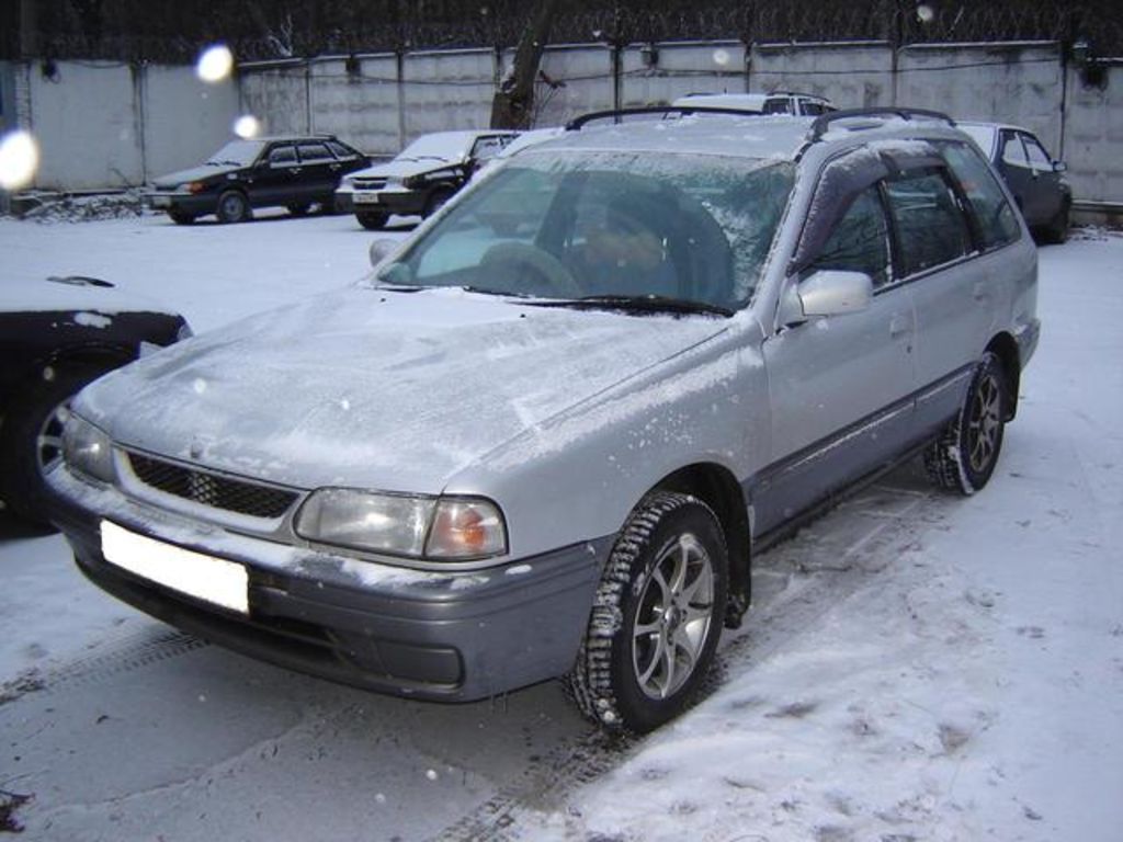 Nissan wingroad 1997