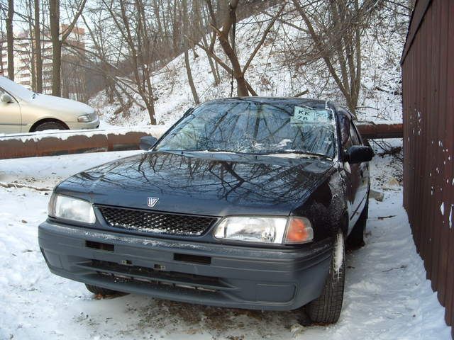 1998 Nissan Wingroad