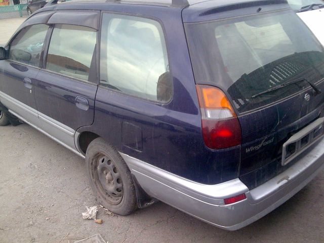 1998 Nissan Wingroad