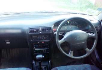 1998 Nissan Wingroad Photos
