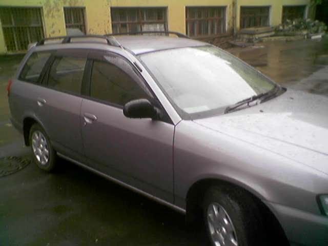 1999 Nissan Wingroad