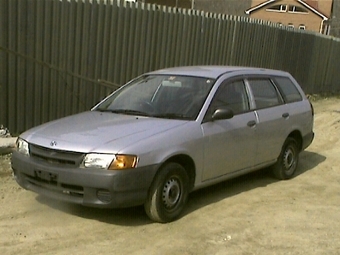 1999 Nissan Wingroad