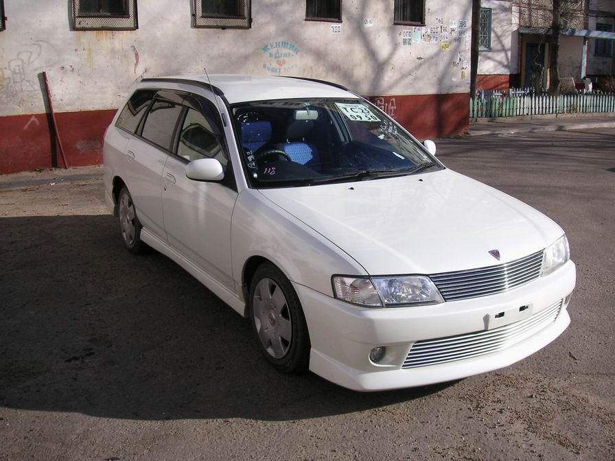 1999 Nissan Wingroad